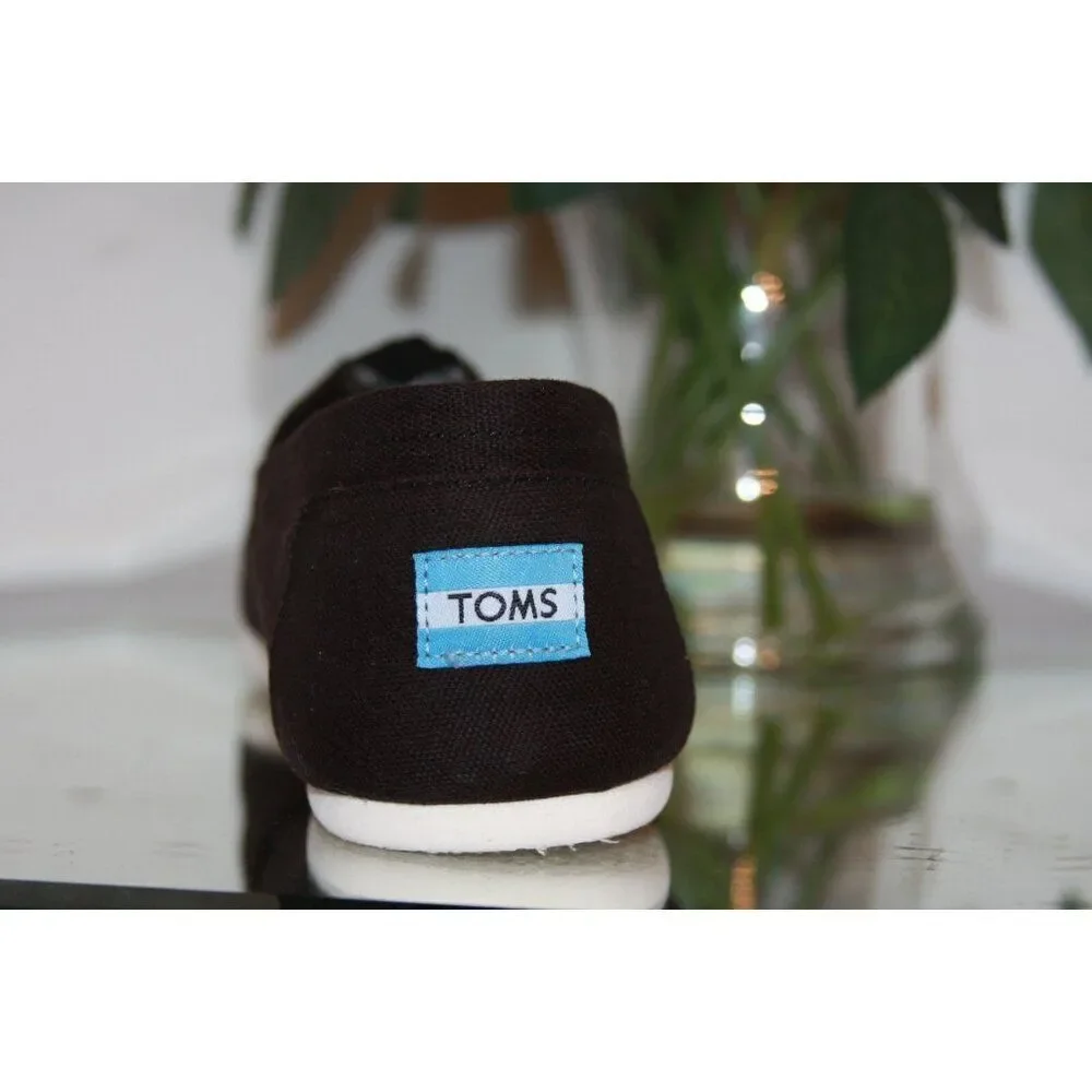 Toms Men's 11D Classic canvas black slip on Shoe - New